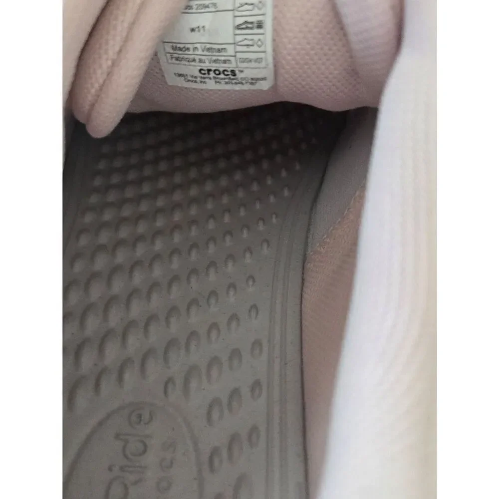 CROCS Women’s Athletic Sneakers in Light Pink and Light Gray